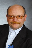 24ZmBAndreasSchickedanz